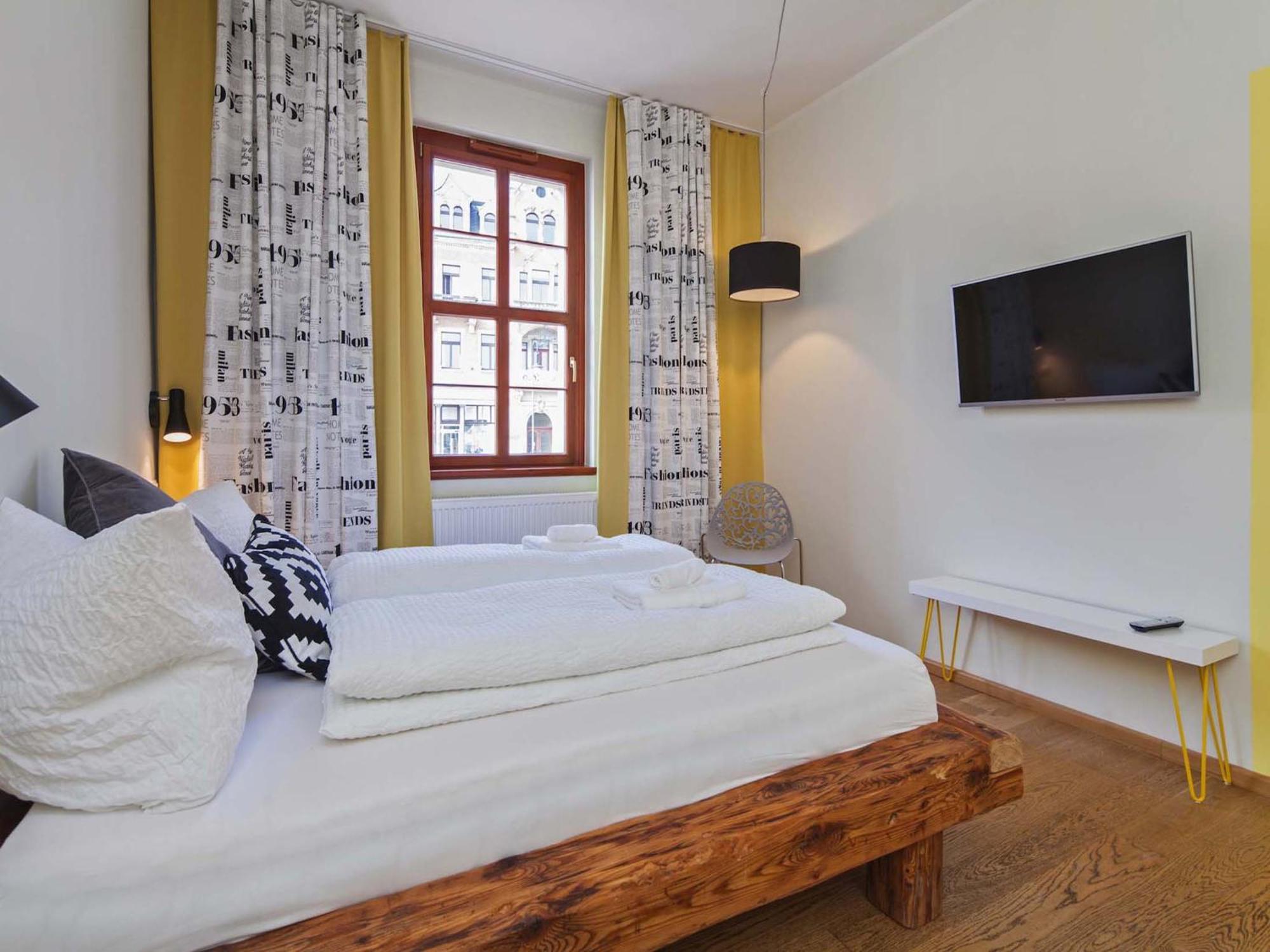 Bed&Breakfast am Schillerplatz Dresden Exterior foto