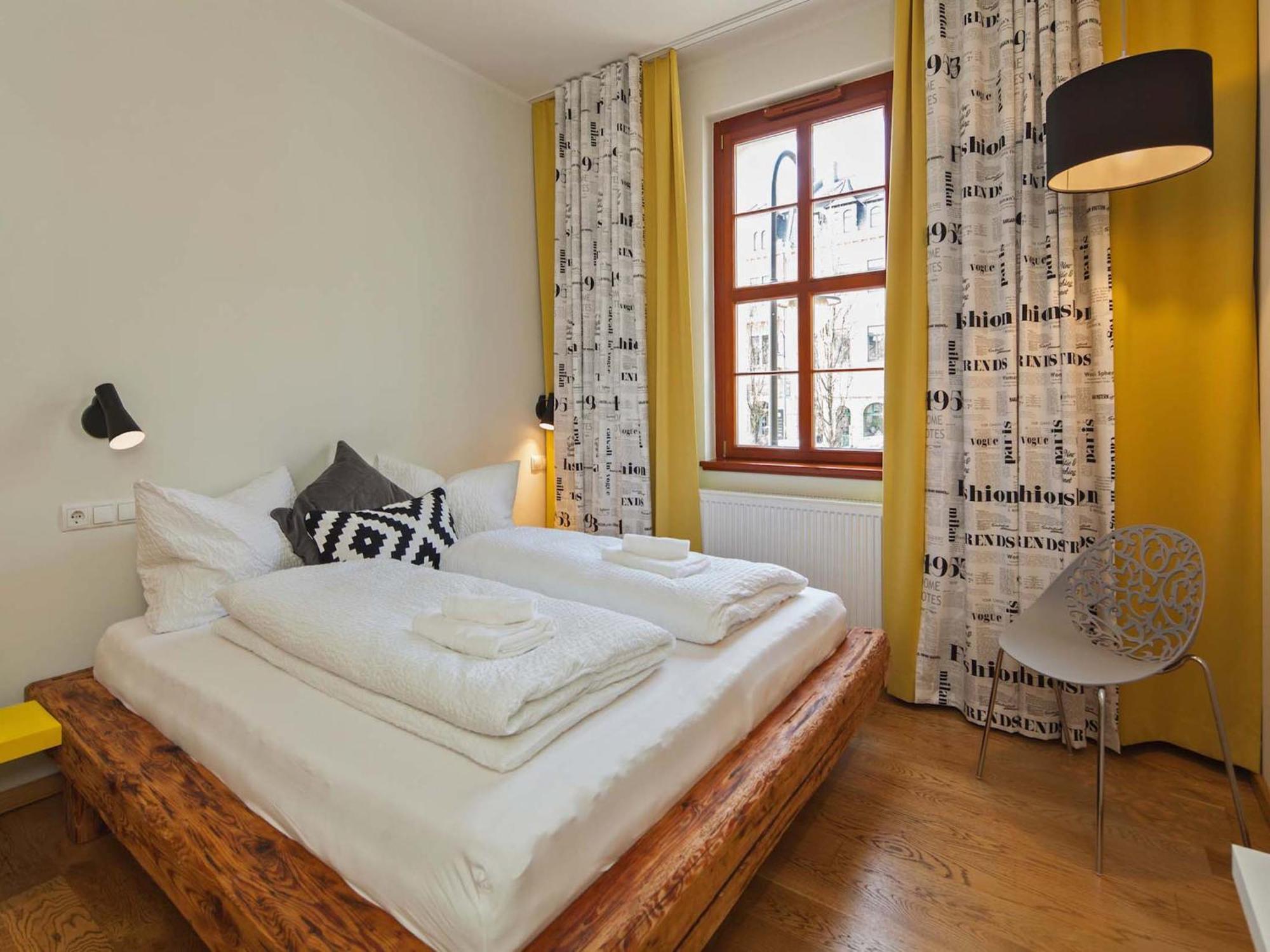 Bed&Breakfast am Schillerplatz Dresden Exterior foto