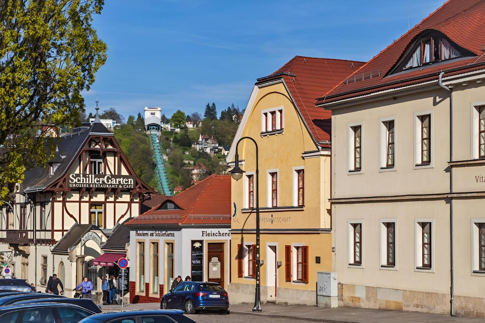 Bed&Breakfast am Schillerplatz Dresden Exterior foto