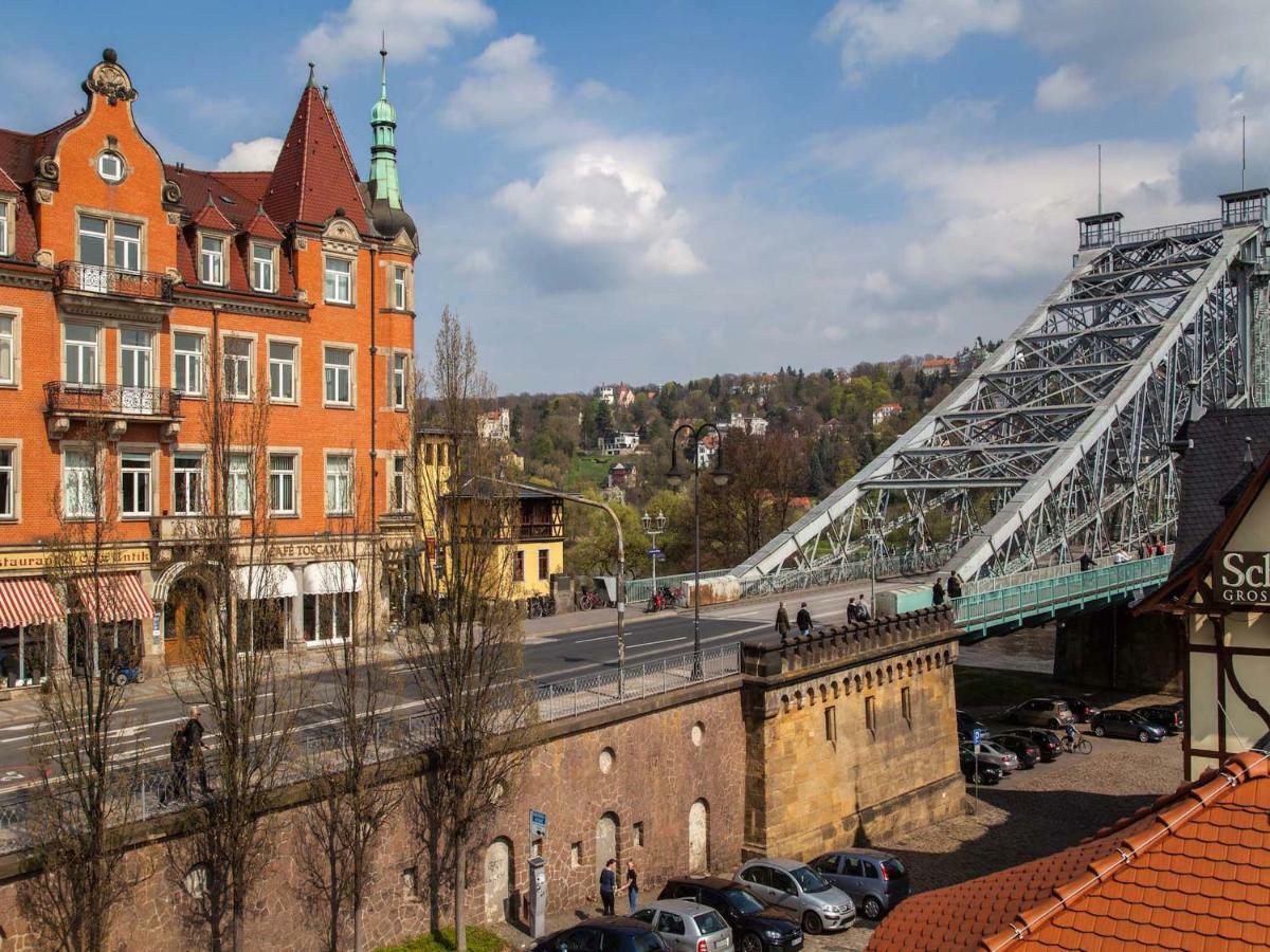Bed&Breakfast am Schillerplatz Dresden Exterior foto