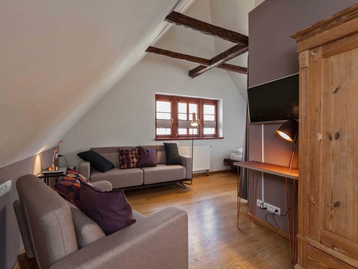 Bed&Breakfast am Schillerplatz Dresden Exterior foto