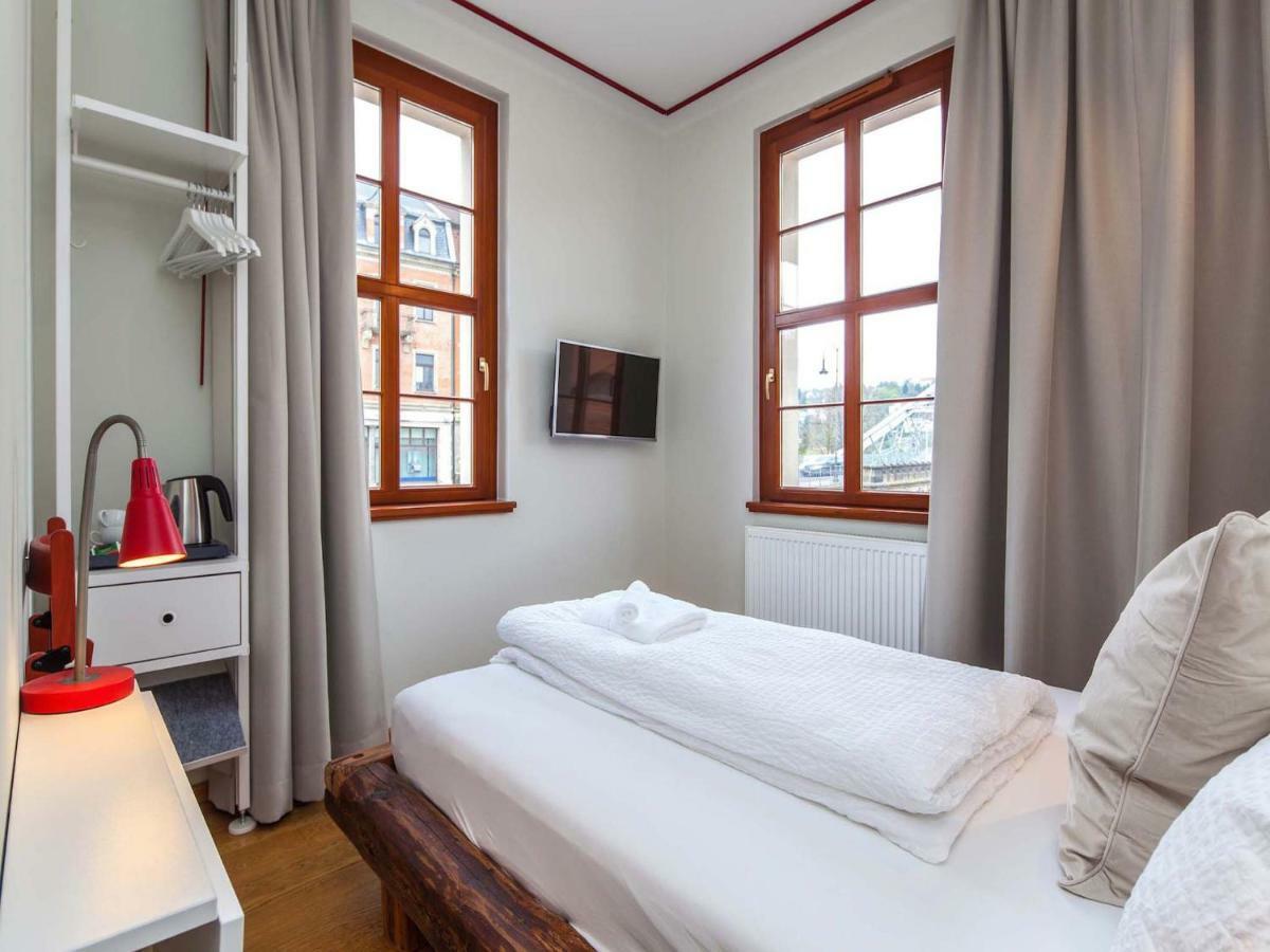 Bed&Breakfast am Schillerplatz Dresden Zimmer foto